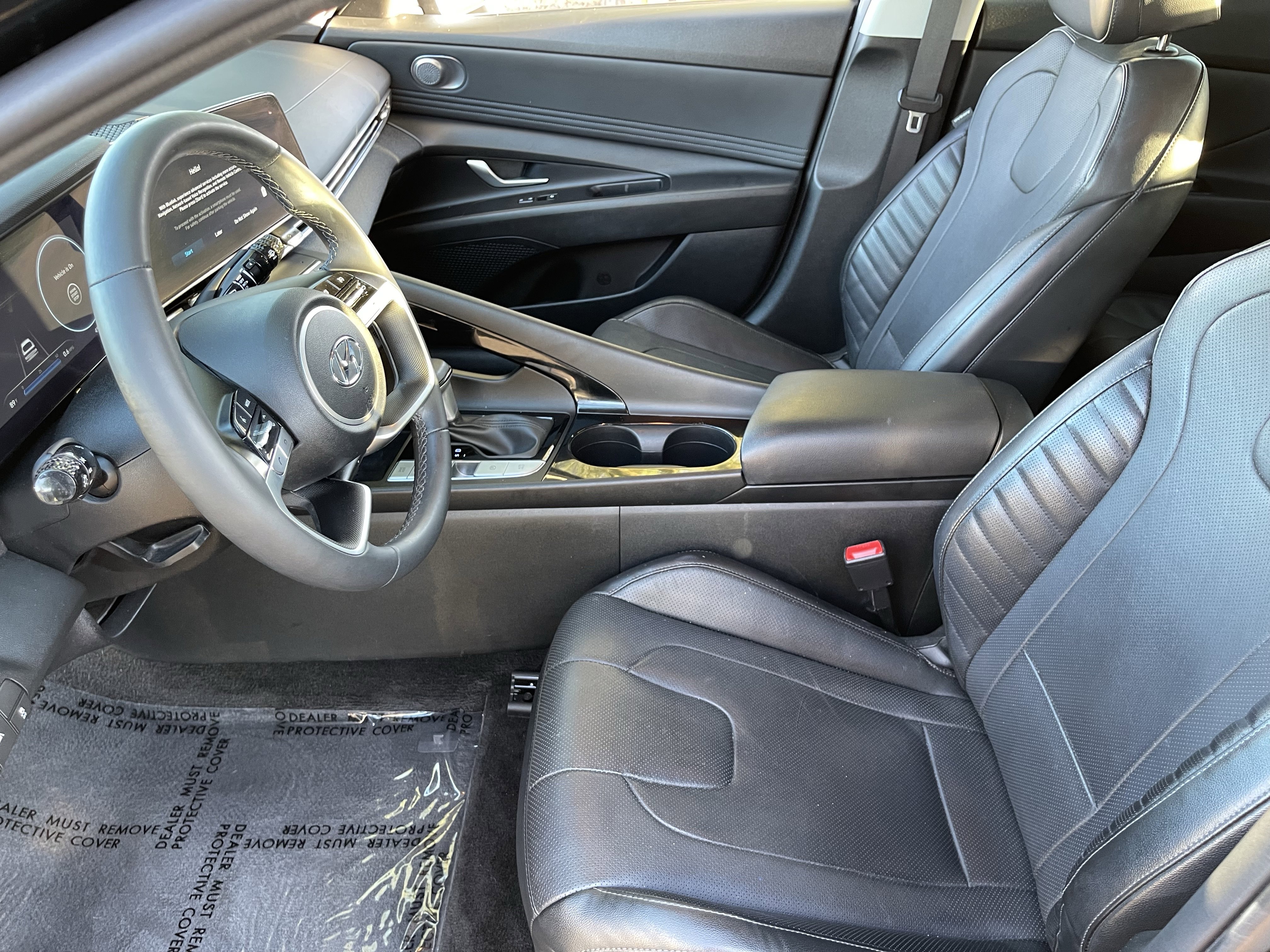 Used 2023 Hyundai Elantra Limited FWD image 21