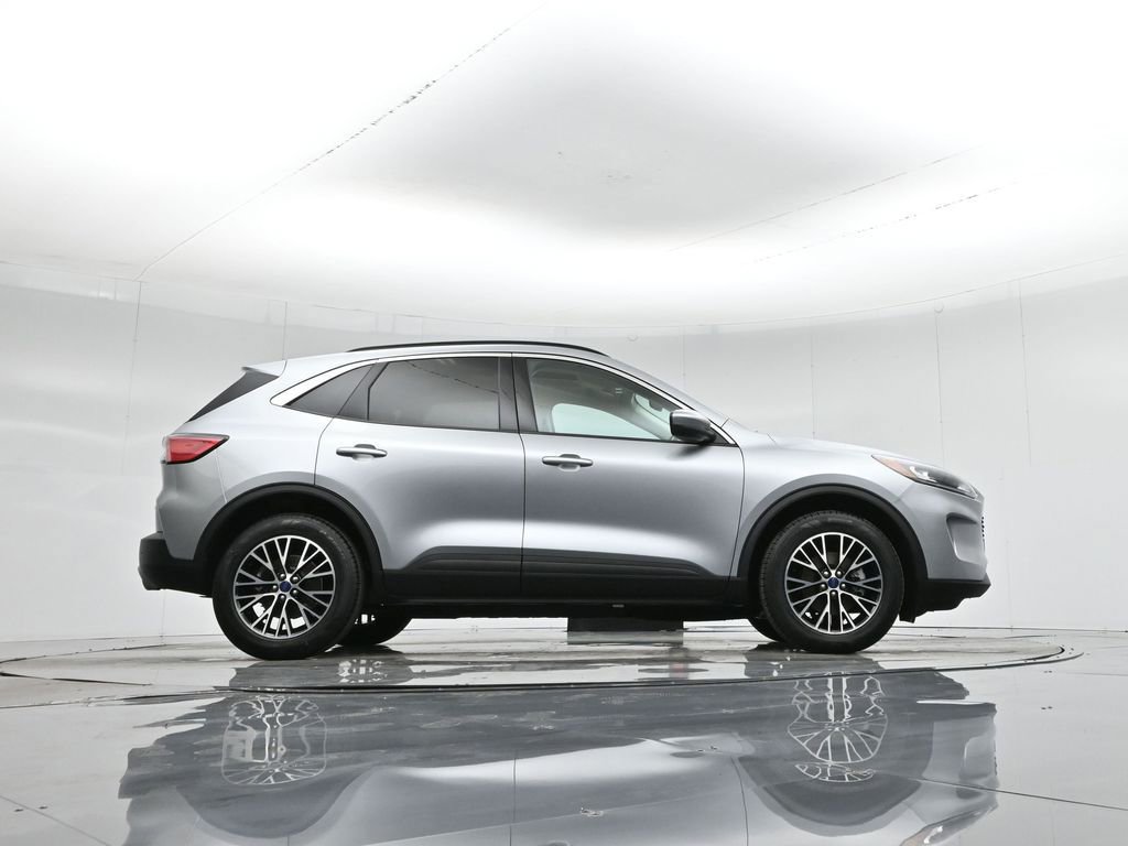 Used 2022 Ford Escape SEL image 51