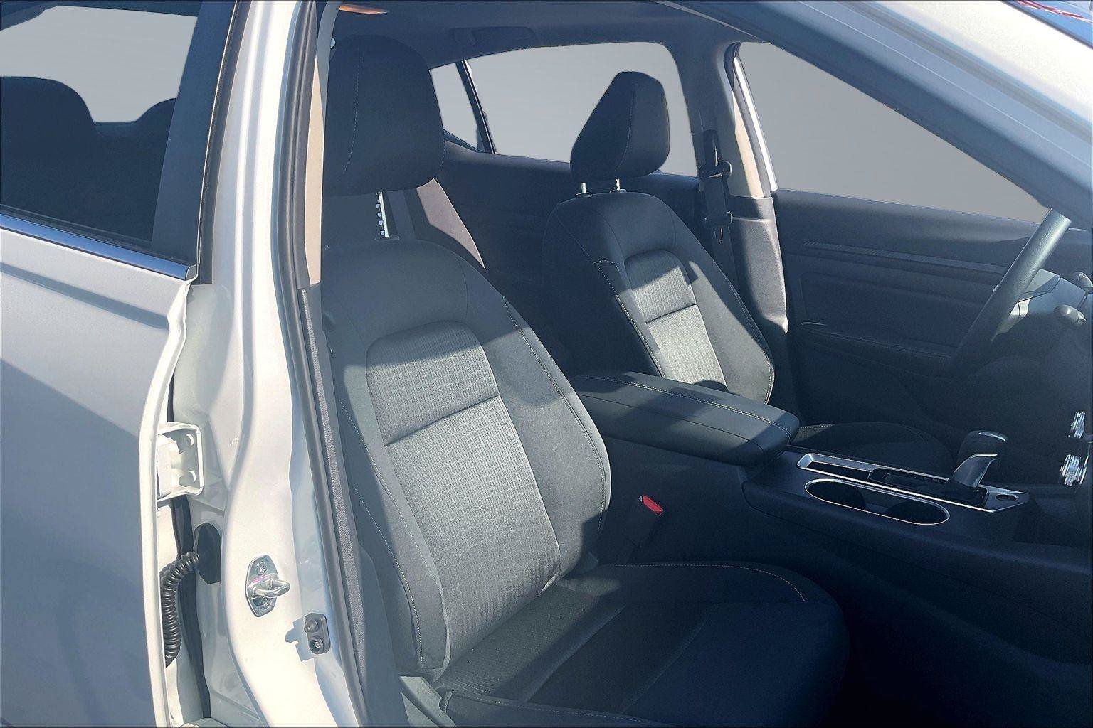 New 2026 Nissan Altima 2.5 SV w/ SV Special Edition Package FWD image 8