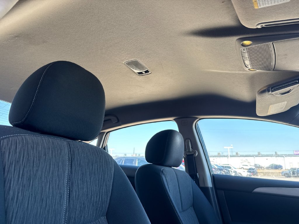 Used 2015 Nissan Sentra SV FWD image 16