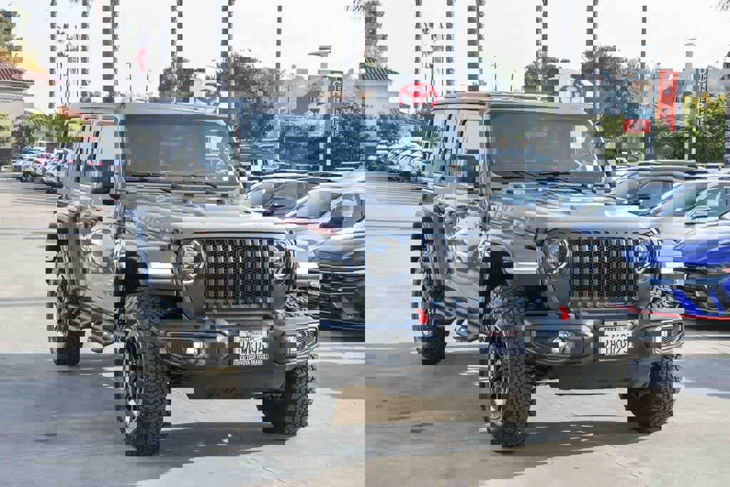 Used 2022 Jeep Wrangler Unlimited Rubicon w/ LED Lighting Group image 3