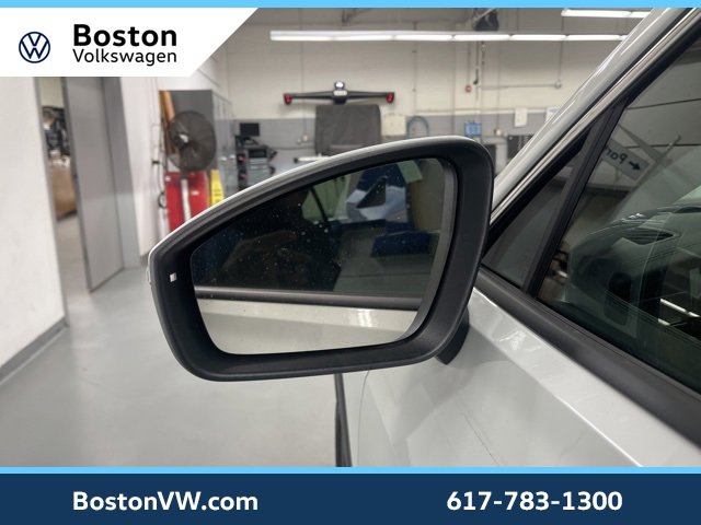 New 2026 Volkswagen Tiguan SE image 8
