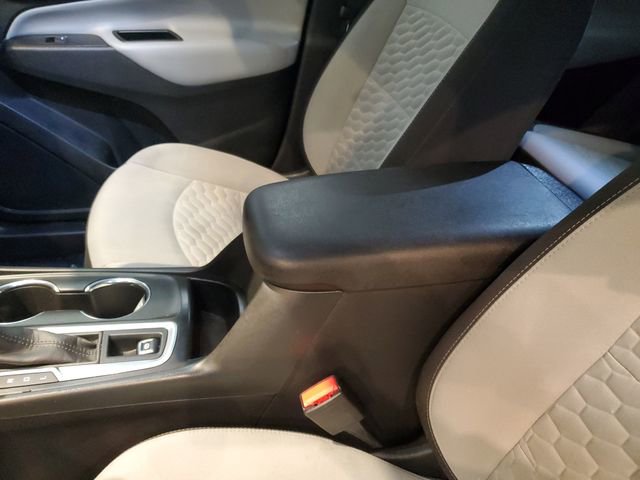 Used 2020 Chevrolet Equinox LS w/ LS Convenience Package image 27