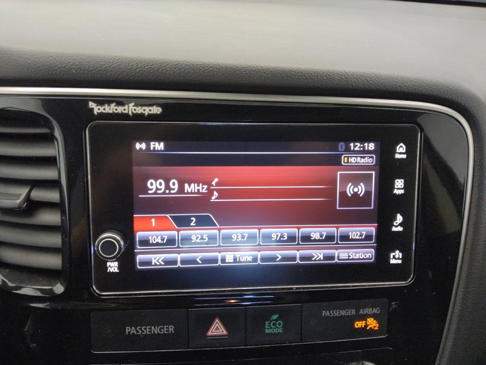 Used 2017 Mitsubishi Outlander GT image 25