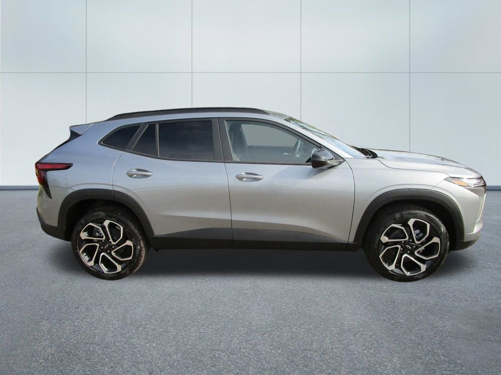 New 2026 Chevrolet Trax RS image 6