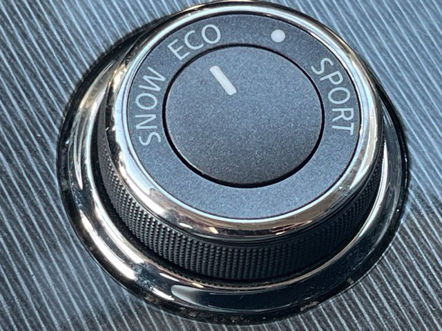 Certified 2020 INFINITI QX60 Luxe w/ Essential Package FWD image 22
