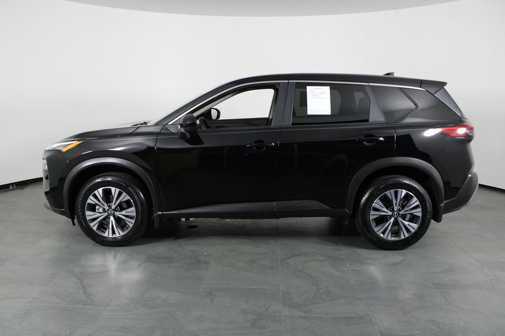 Certified 2023 Nissan Rogue SV image 12