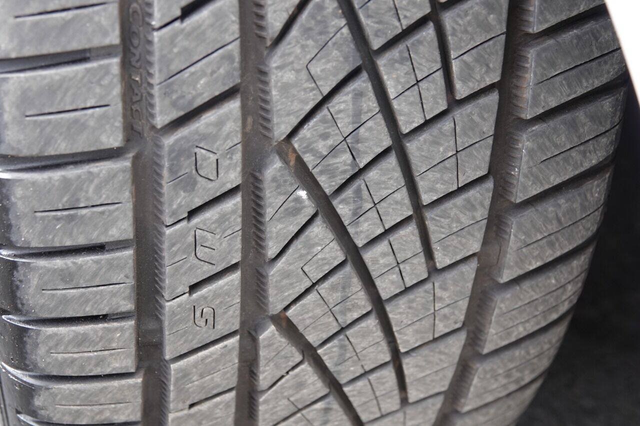 Used 2007 Volkswagen GTI 4-Door FWD image 32