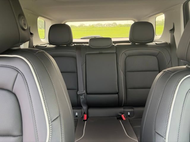 Used 2026 GMC Terrain Denali AWD/4WD image 12