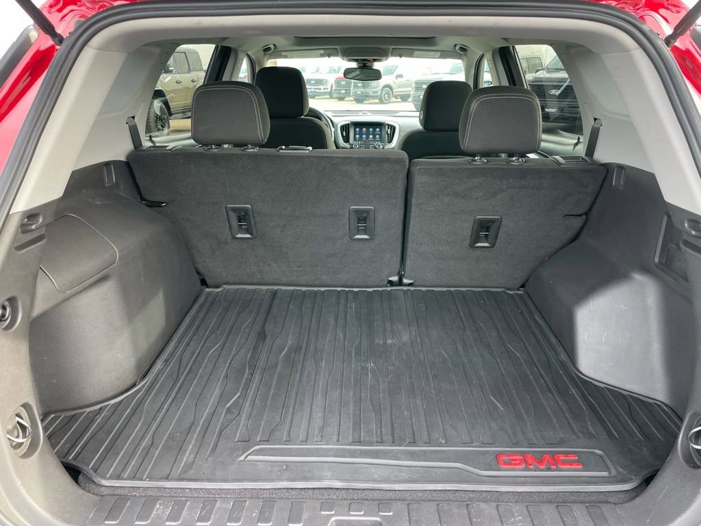 Used 2022 GMC Terrain SLE w/ Driver Convenience Package image 35