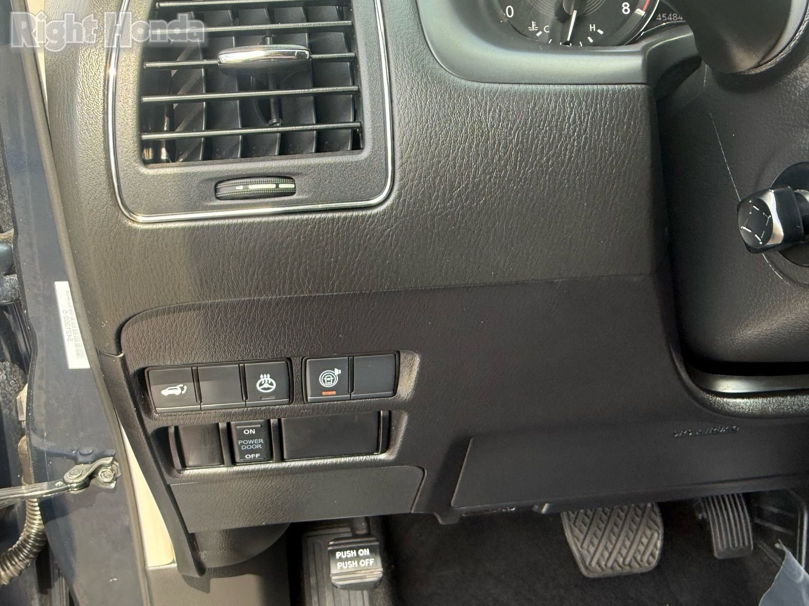 Used 2024 INFINITI QX80 Luxe image 15