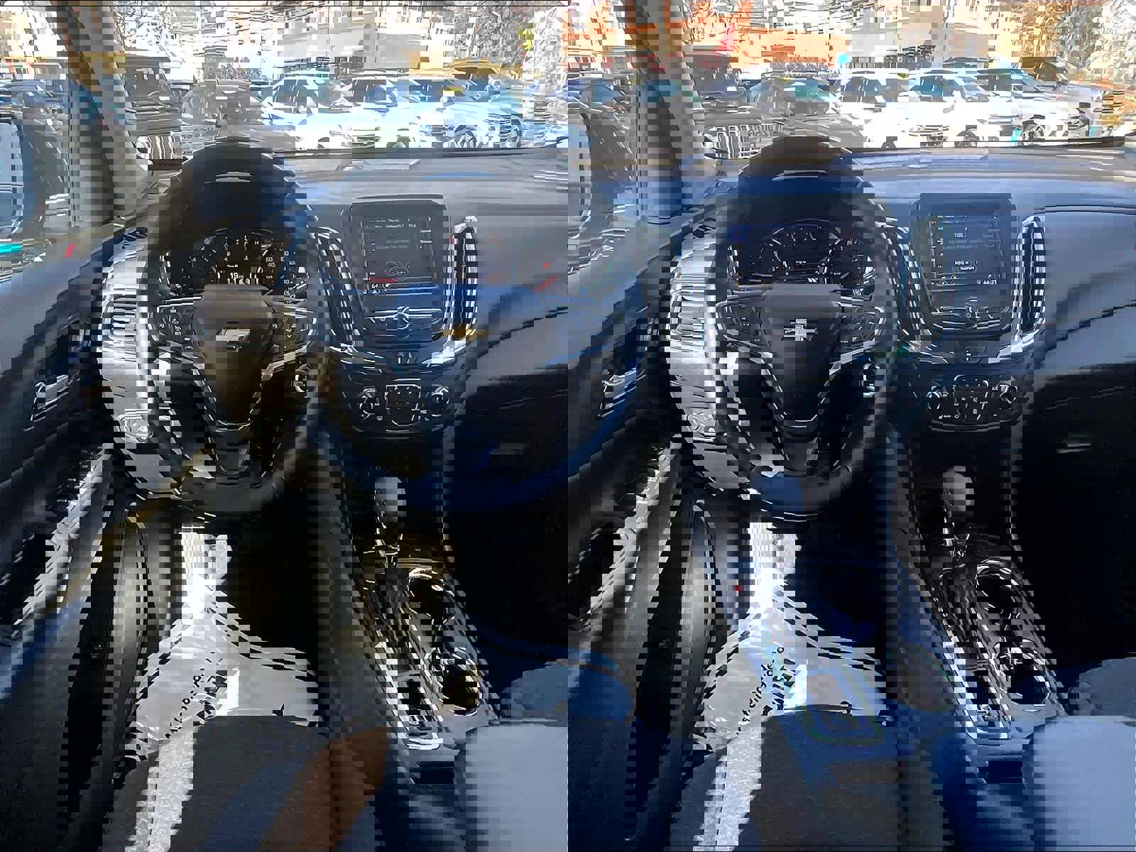 Used 2023 Chevrolet Equinox LT image 17