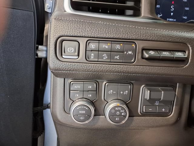 Used 2024 GMC Yukon Denali w/ Advanced Technology Package AWD/4WD image 15