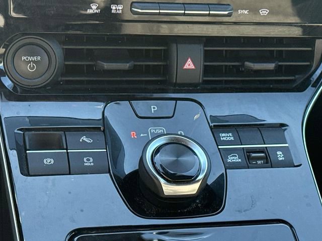 Used 2025 Subaru Solterra Premium image 13