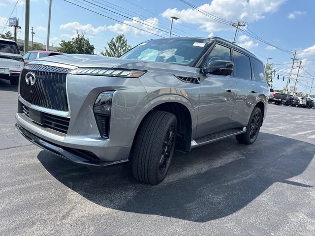 Certified 2026 INFINITI QX80 4WD w/ Sport Exterior Package image 15