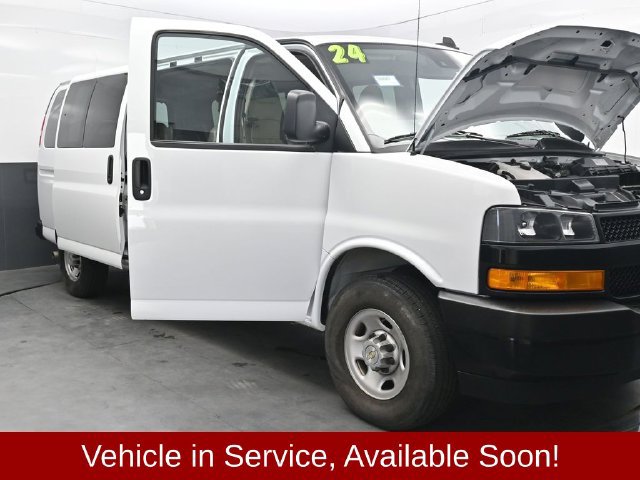 Used 2024 Chevrolet Express 3500 LS RWD image 44