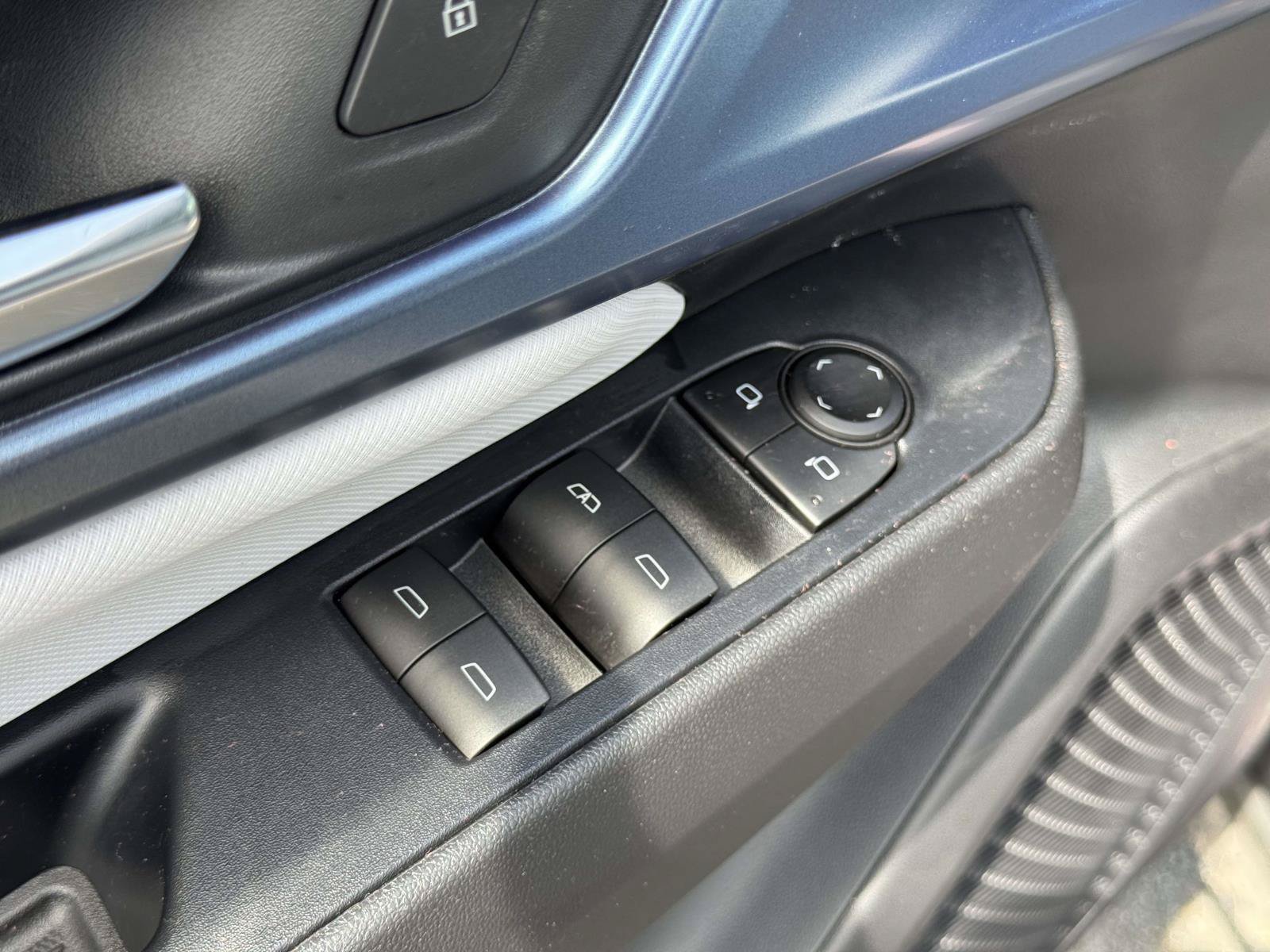 New 2026 Chevrolet Equinox EV LT AWD/4WD image 14