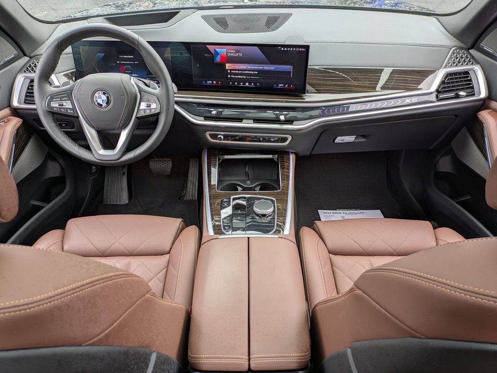 Certified 2024 BMW X5 xDrive40i w/ Premium Package image 18