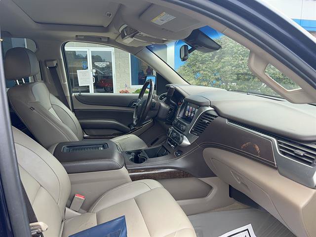 Used 2017 Chevrolet Tahoe LT w/ Luxury Package AWD/4WD image 26