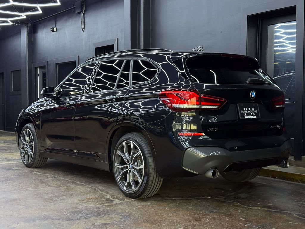 Used 2020 BMW X1 xDrive28i w/ M Sport Package image 7