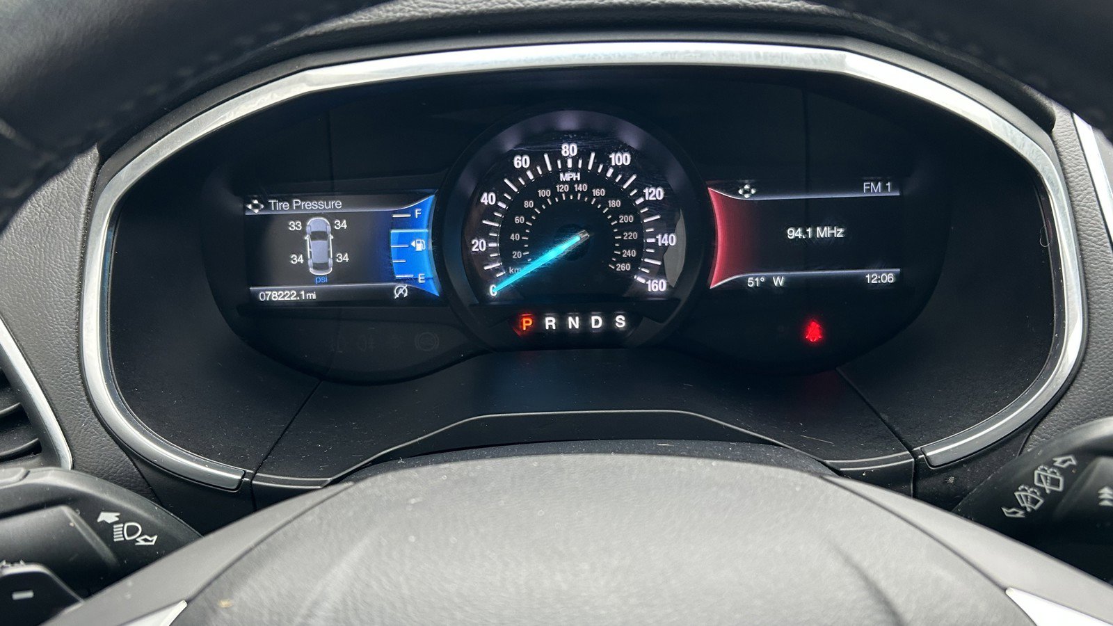 Used 2019 Ford Edge Titanium w/ Cold Weather Package image 26