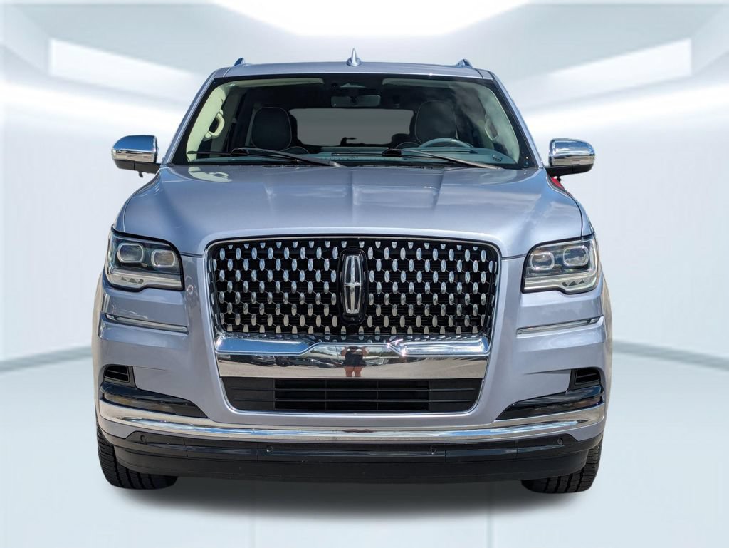 Used 2023 Lincoln Navigator L Black Label AWD/4WD image 8