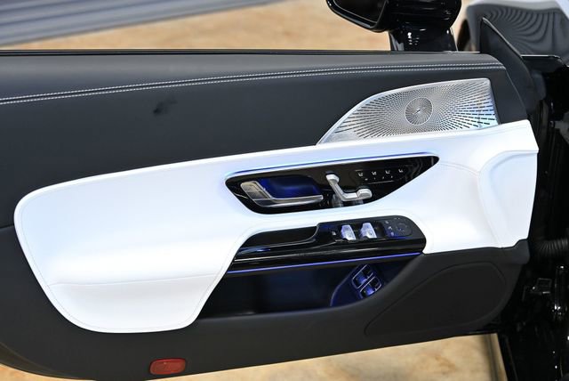 Used 2026 Mercedes-Benz SL 63 AMG S e Performance 4MATIC image 35