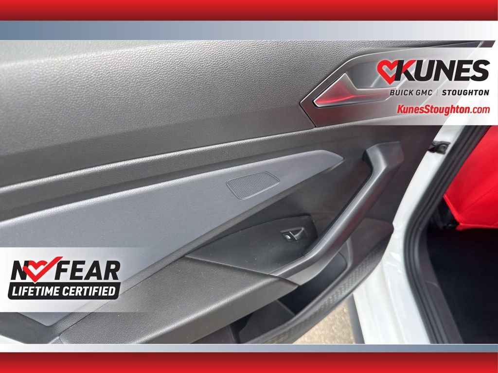 Used 2025 Volkswagen Jetta GLI Autobahn FWD image 38
