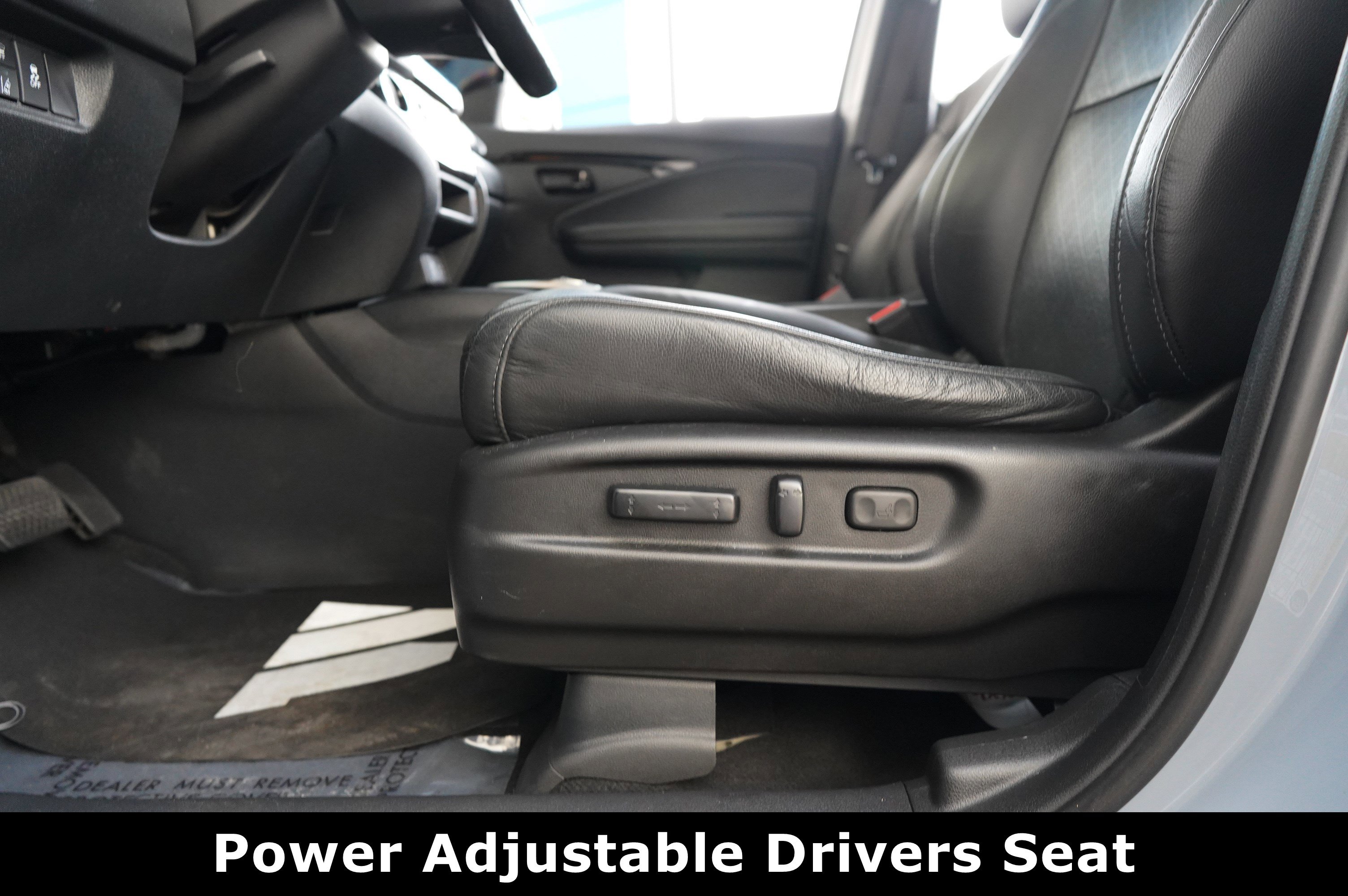 Used 2023 Honda Passport Elite image 12