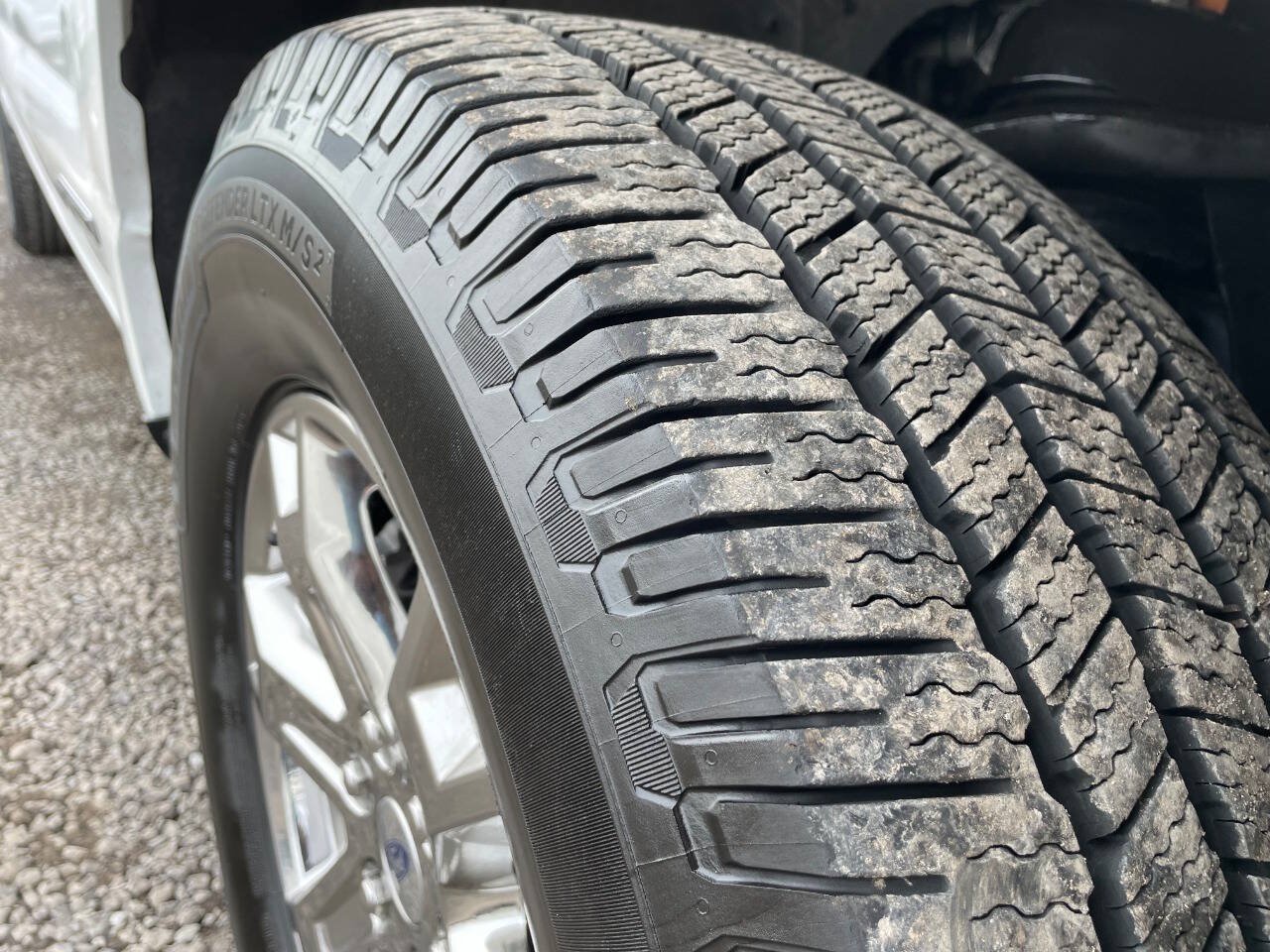 Used 2022 Ford F150 Lariat w/ Equipment Group 502A High AWD/4WD image 19