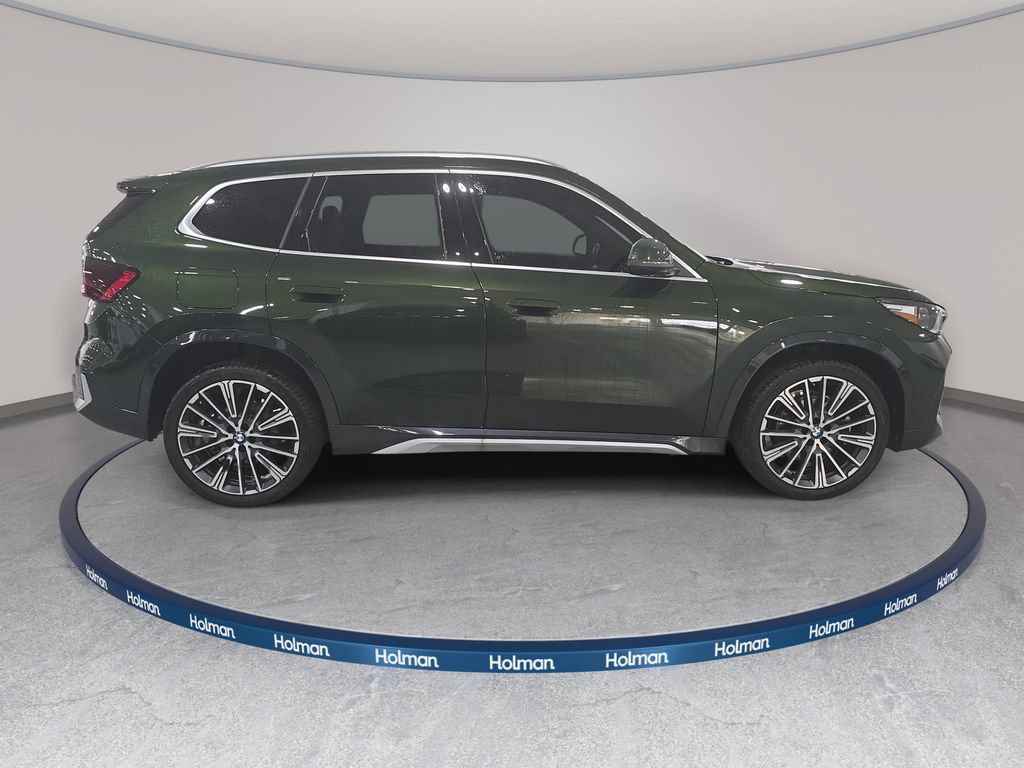 Certified 2025 BMW X1 xDrive28i w/ Convenience Package AWD/4WD image 5