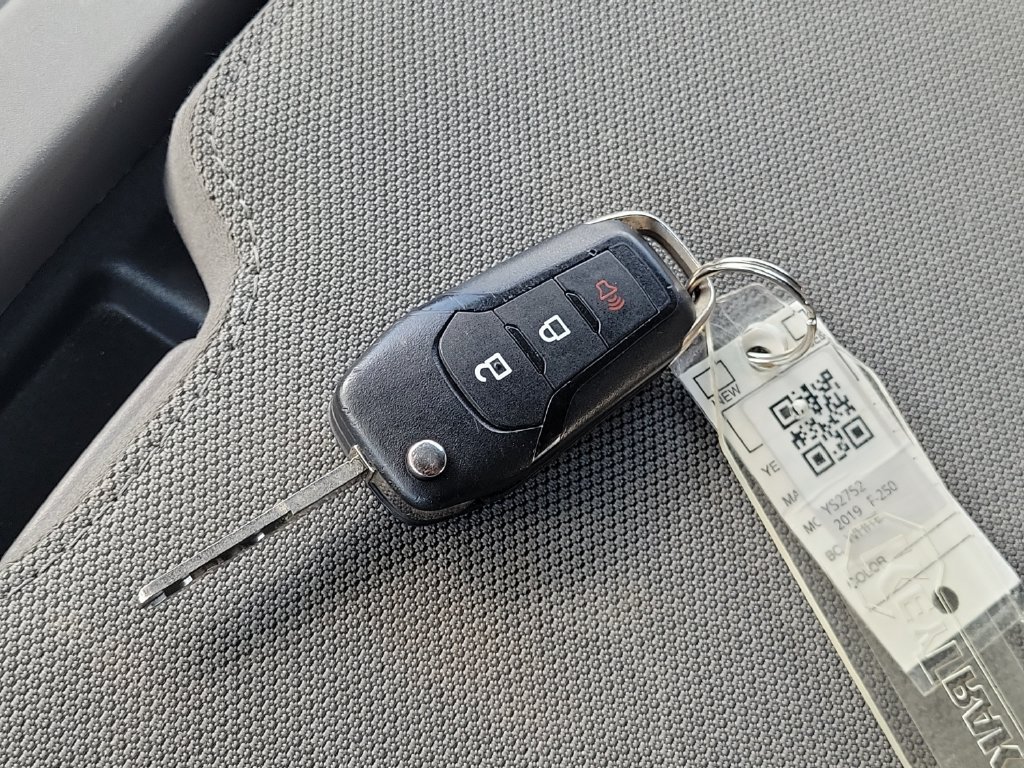 Used 2019 Ford F250 XLT AWD/4WD image 23