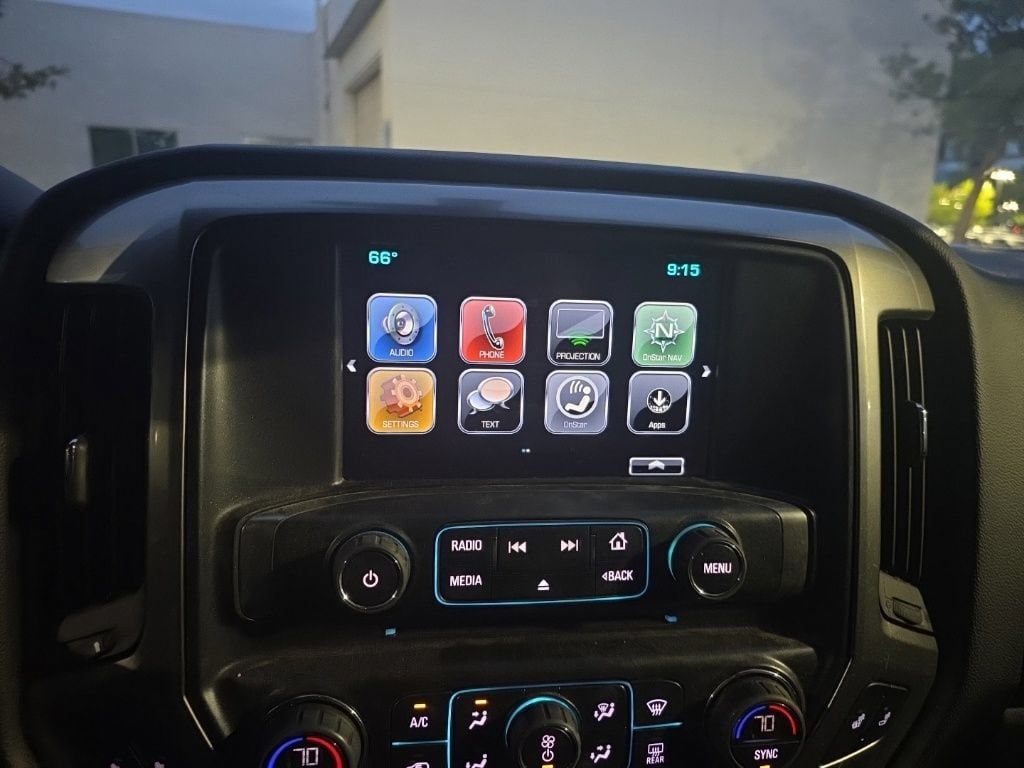 Used 2017 Chevrolet Silverado 1500 LT w/ All Star Edition AWD/4WD image 18