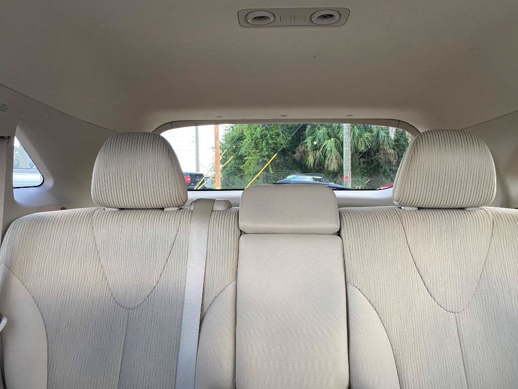 Used 2009 Toyota Venza w/ Convenience Pkg FWD image 35