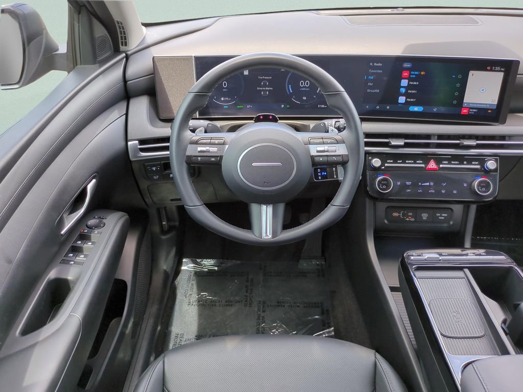 Certified 2025 Hyundai Tucson SEL AWD/4WD image 16