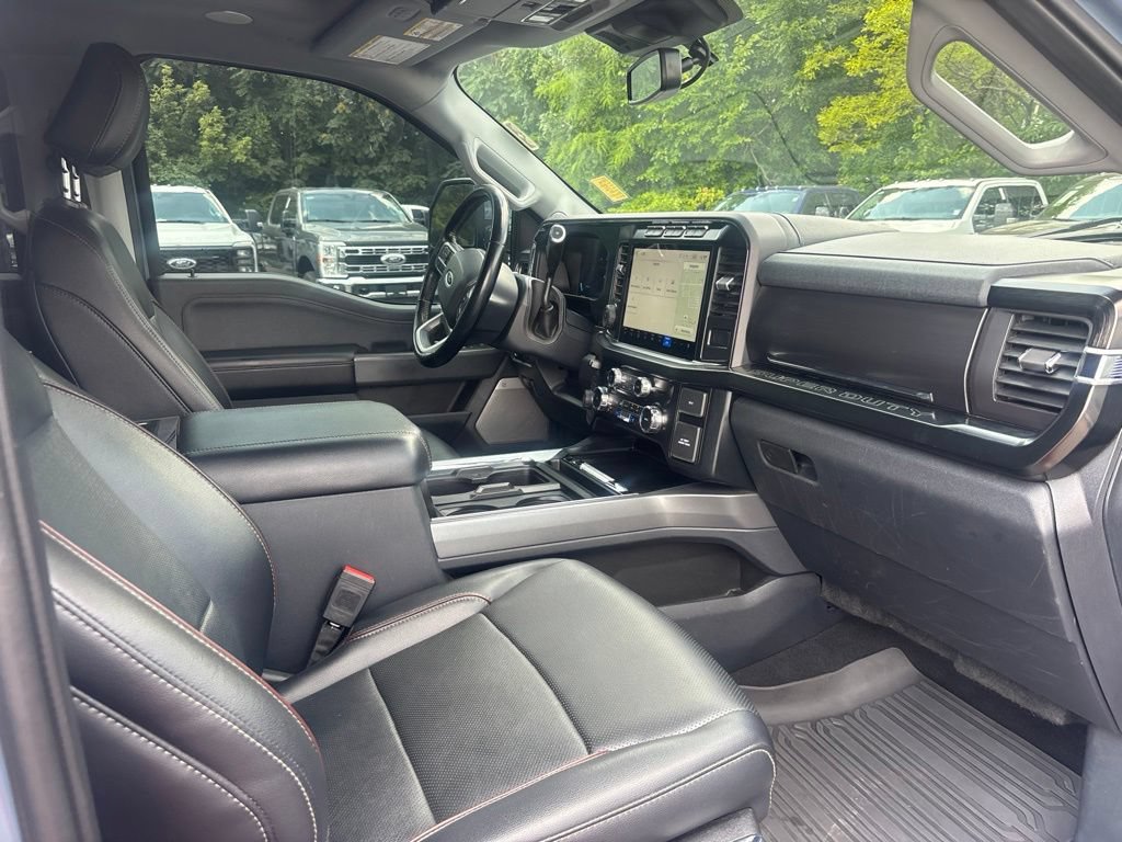 Used 2023 Ford F350 Lariat w/ Lariat Ultimate Package AWD/4WD image 13