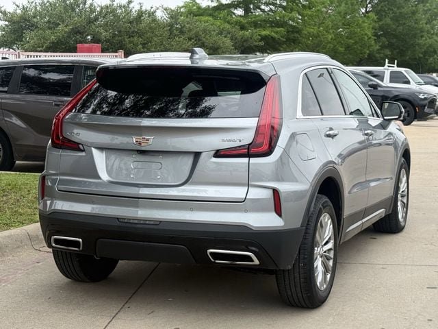 Used 2024 Cadillac XT4 Premium Luxury FWD image 4