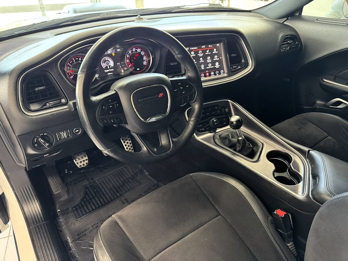 Used 2018 Dodge Challenger R/T Plus RWD image 15