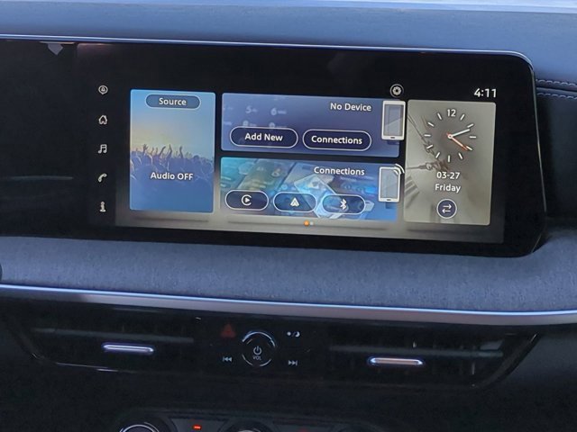 Used 2025 Nissan Kicks SV image 19