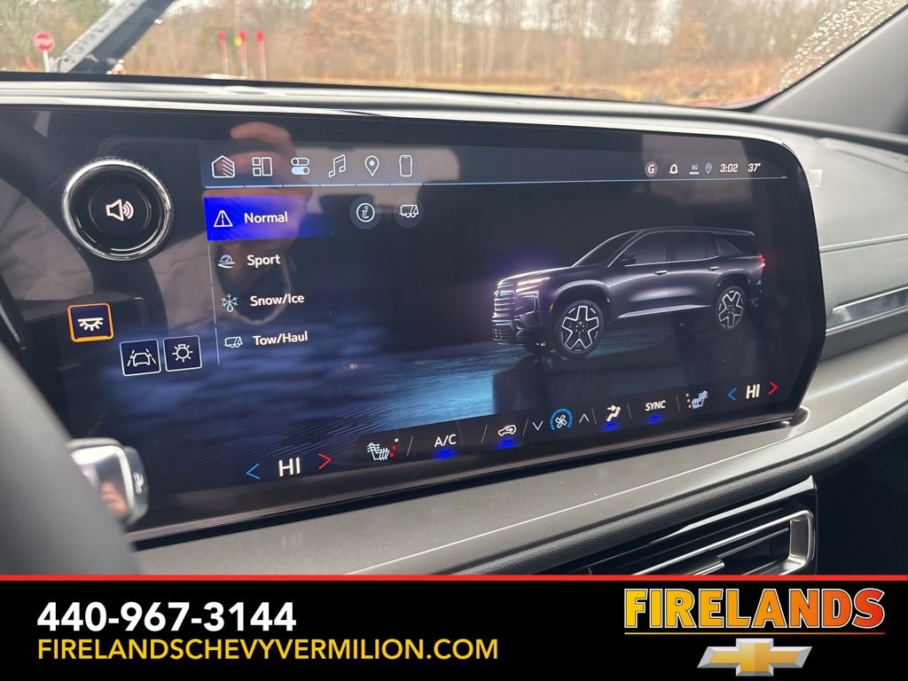 New 2026 Chevrolet Traverse LT w/ Driver Confidence Package FWD image 33