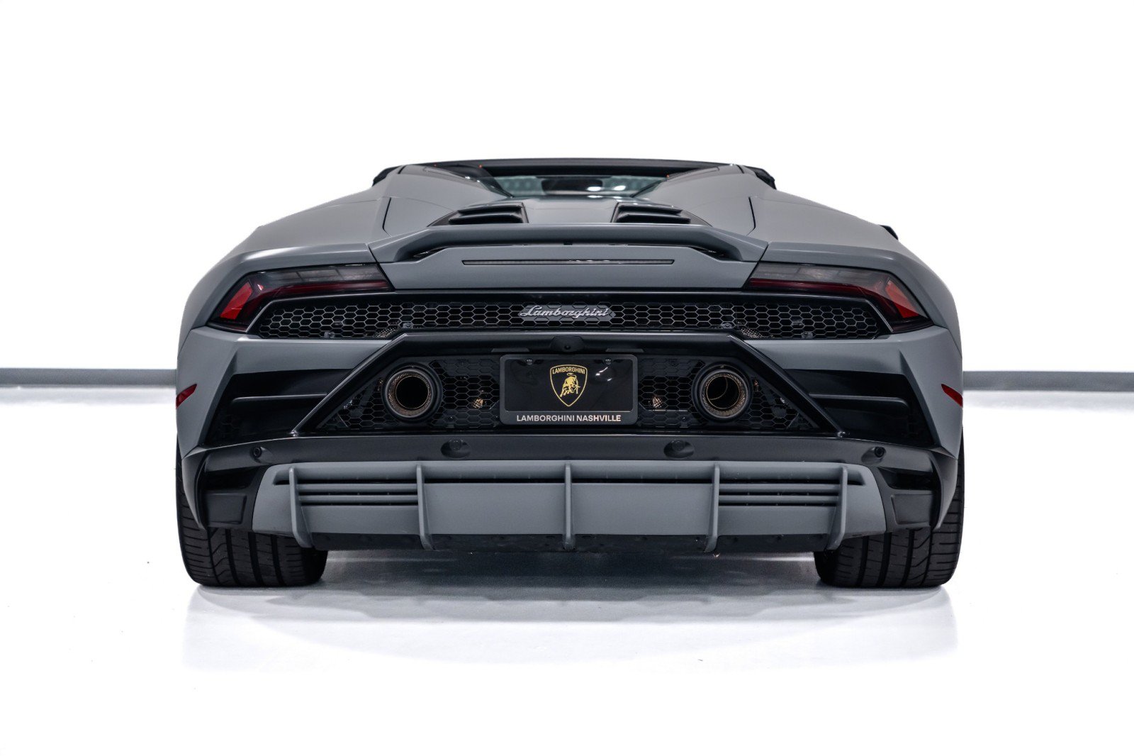 Used 2024 Lamborghini Huracan EVO AWD/4WD image 7