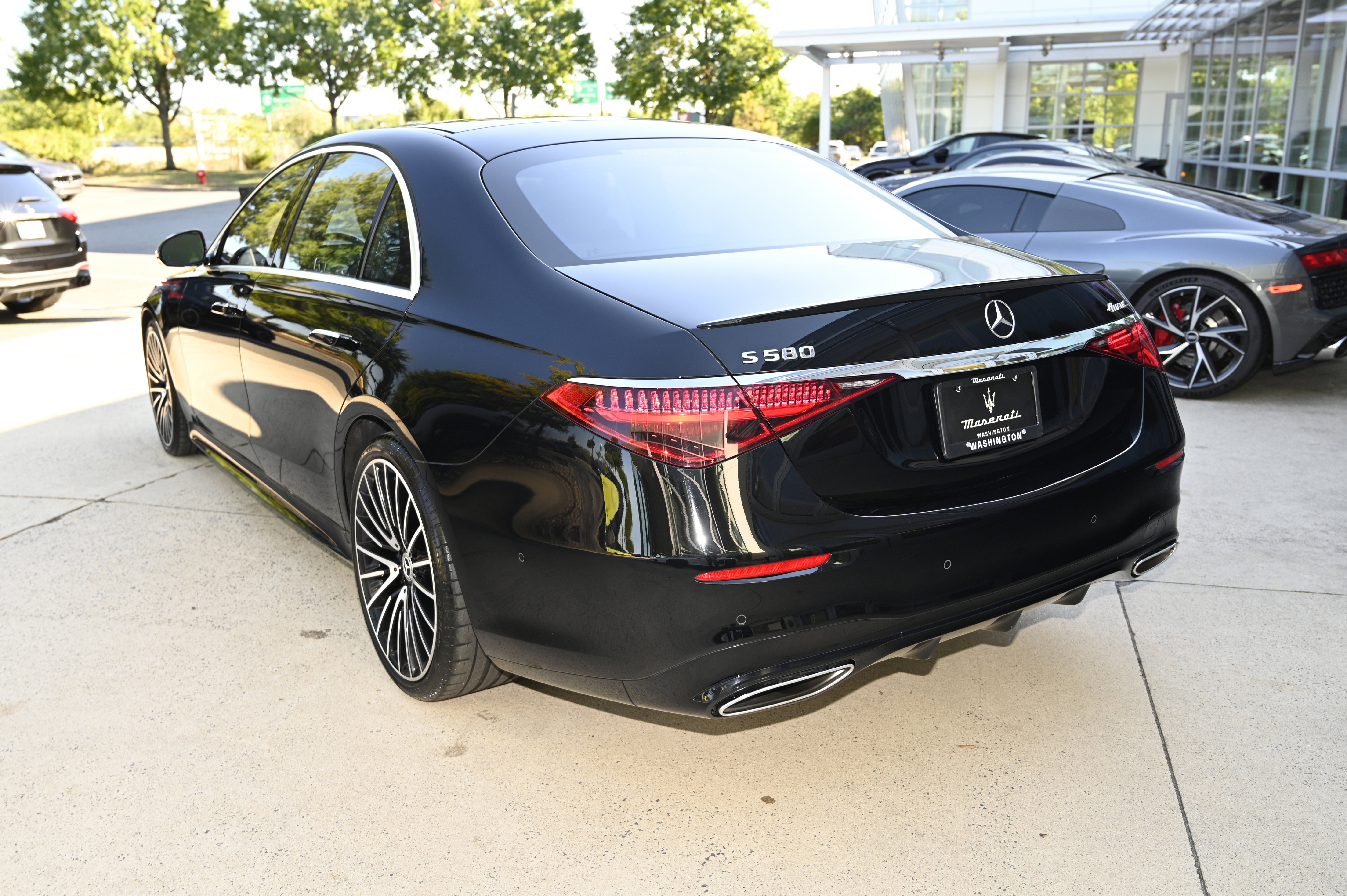 Used 2022 Mercedes-Benz S 580 4MATIC Sedan image 7