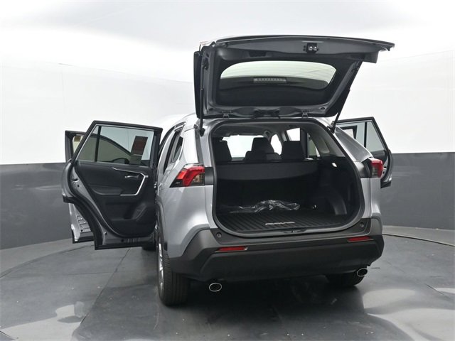 New 2025 Toyota RAV4 XLE image 34
