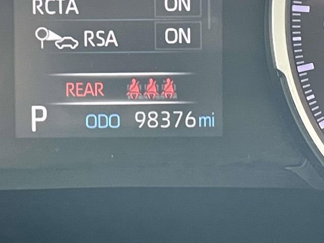 Used 2020 Toyota RAV4 LE FWD image 29