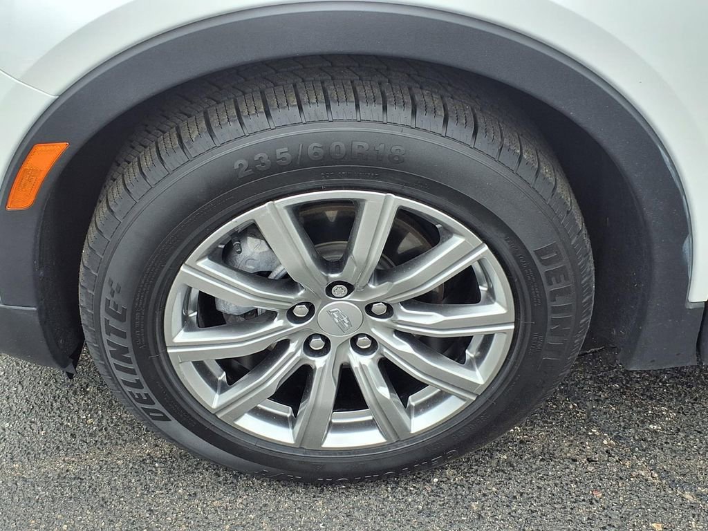 Used 2021 Cadillac XT4 Premium Luxury w/ Cold Weather Package image 28