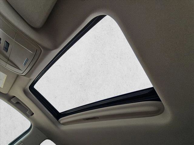 Used 2016 Chevrolet Silverado 3500 High Country w/ Duramax Plus Package image 13