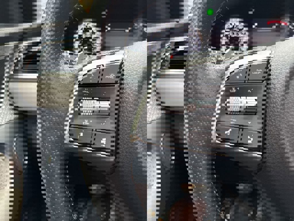 Used 2023 Genesis G70 2.0T w/ Sport Prestige Package image 17