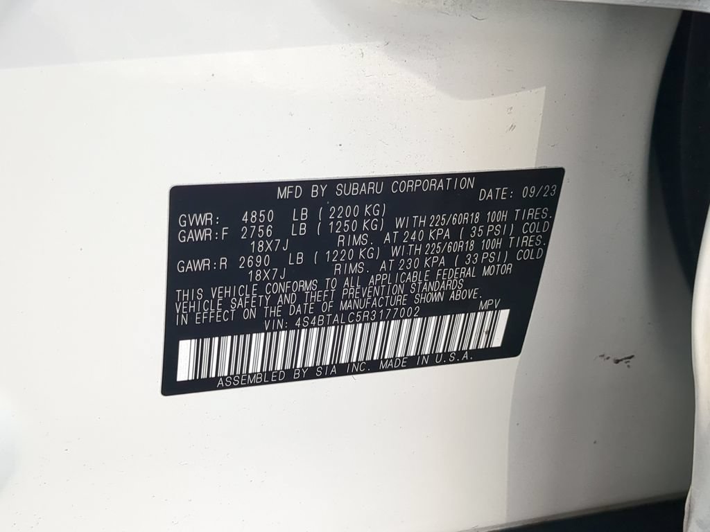 Certified 2024 Subaru Outback Onyx Edition AWD/4WD image 35