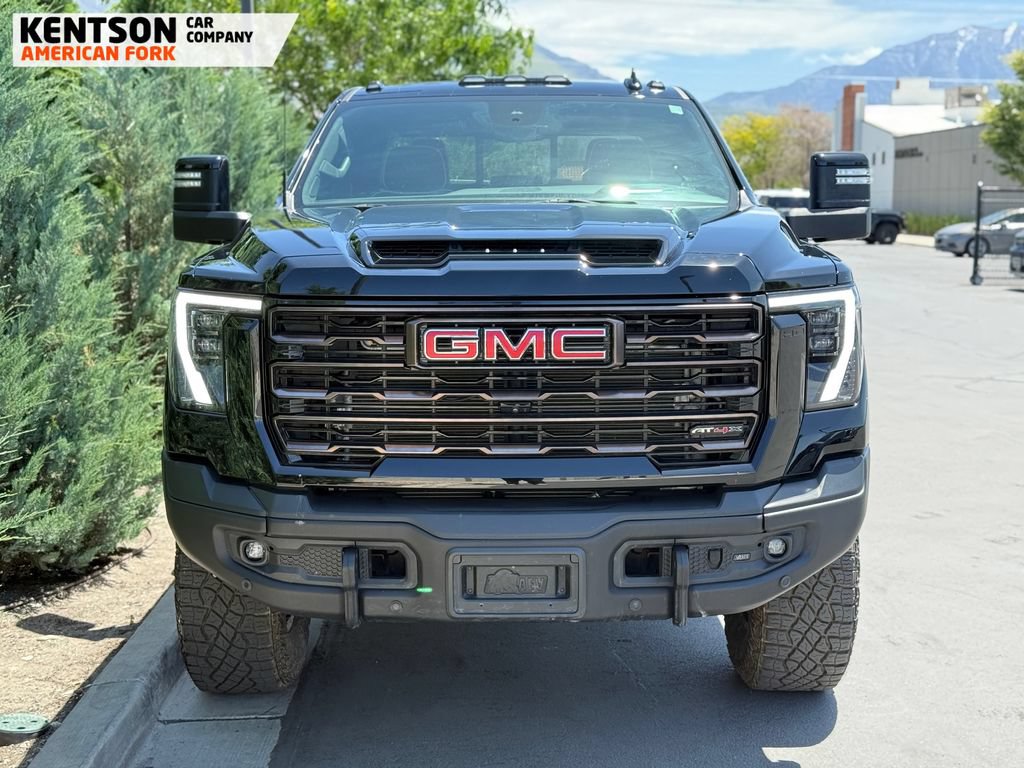 Used 2024 GMC Sierra 2500 AT4X w/ AT4X AEV Edition AWD/4WD image 2