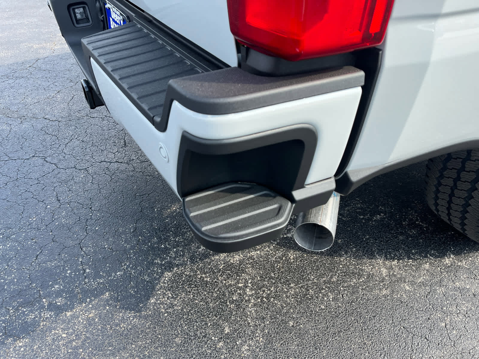 New 2026 Ford F250 XL image 9